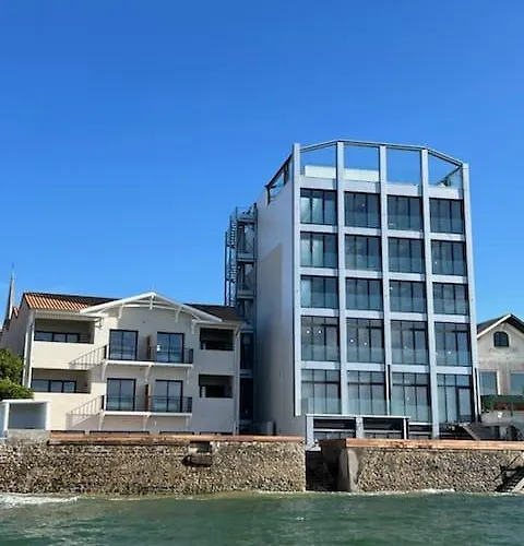 Les Vagues Hotel & Spa Arcachón